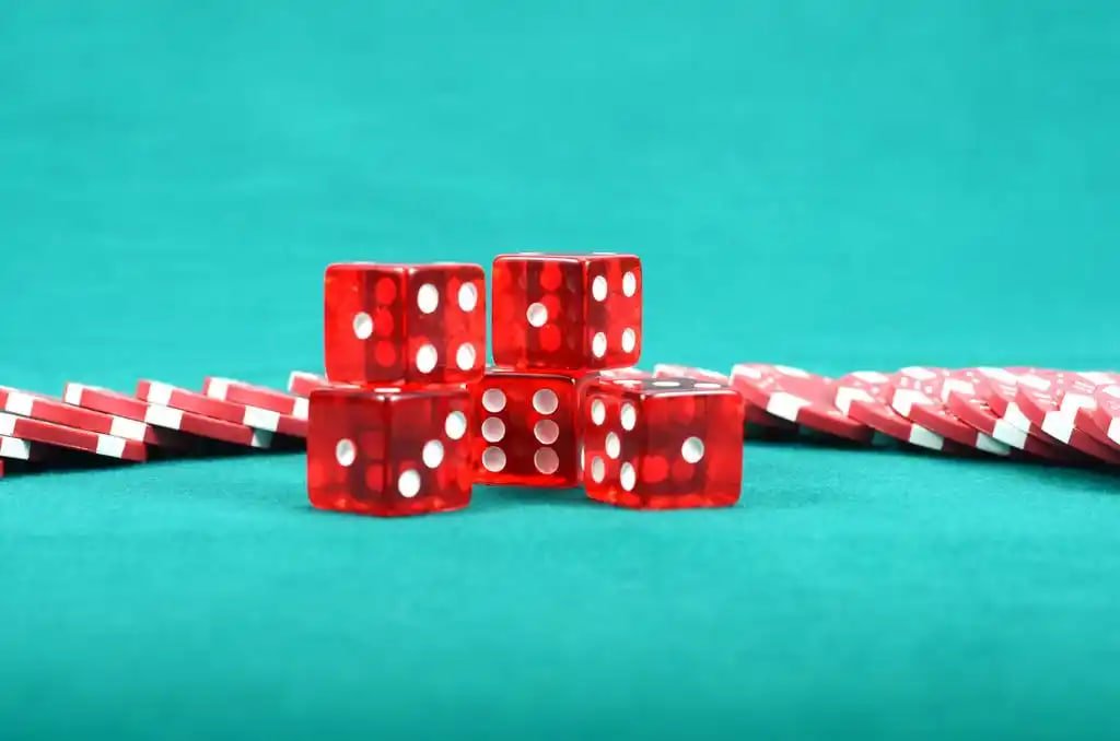 A Bangladeshi player enjoying xx9999 casino games on mobile